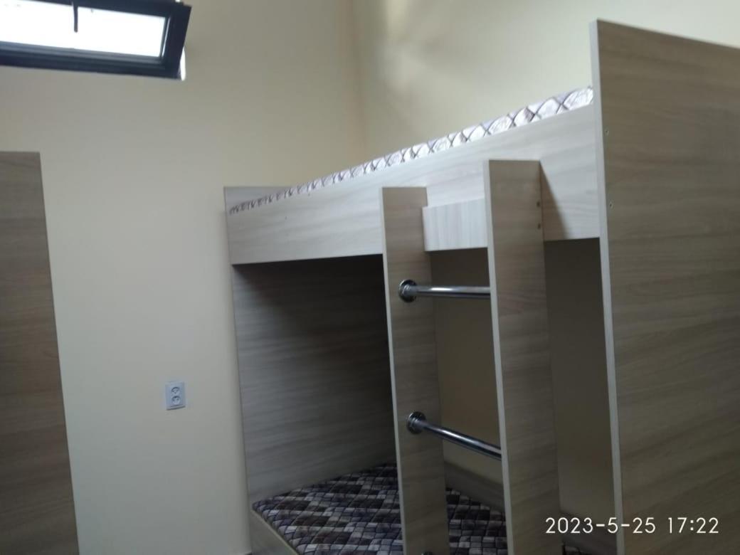 Tastaq Hostel Ałma Ata Zewnętrze zdjęcie