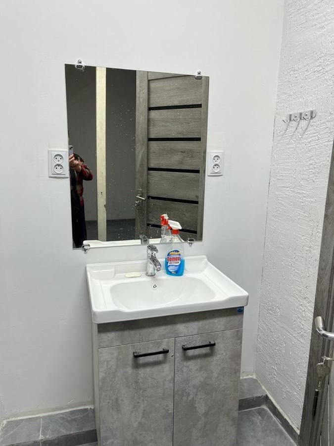 Tastaq Hostel Ałma Ata Zewnętrze zdjęcie