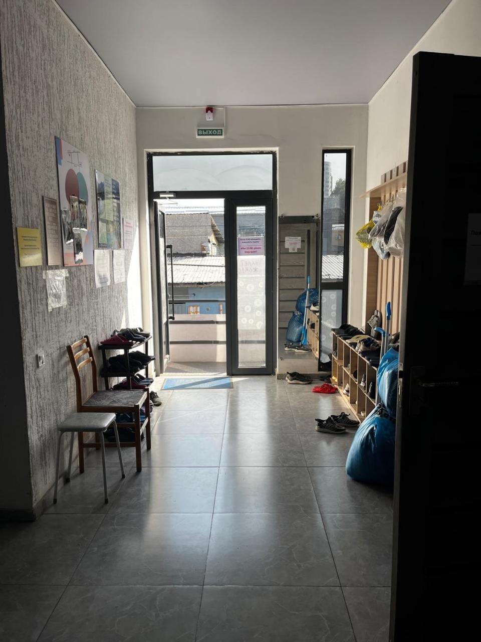 Tastaq Hostel Ałma Ata Zewnętrze zdjęcie